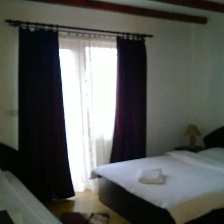 Pensiune Pensiunea Valcinet 3*